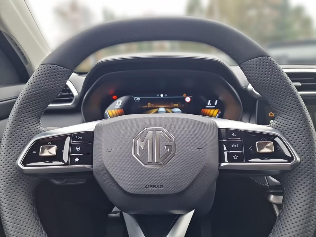 MG ZS