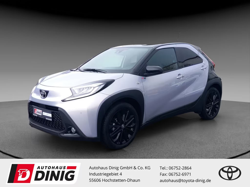 Toyota Aygo X Aygo X JBL Soundsystem LED Mehrzonenklima CarPla