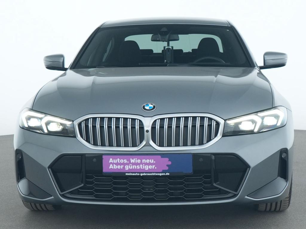 BMW 3 Serie 318 M-Sport Sedan 318i