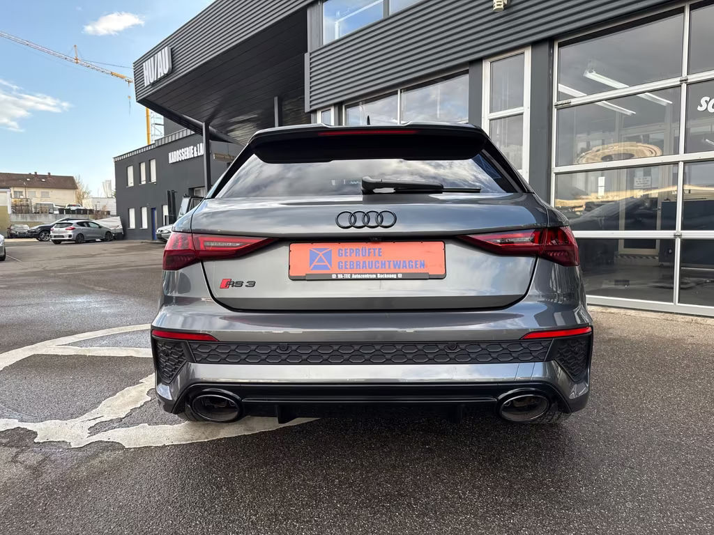 Audi RS3