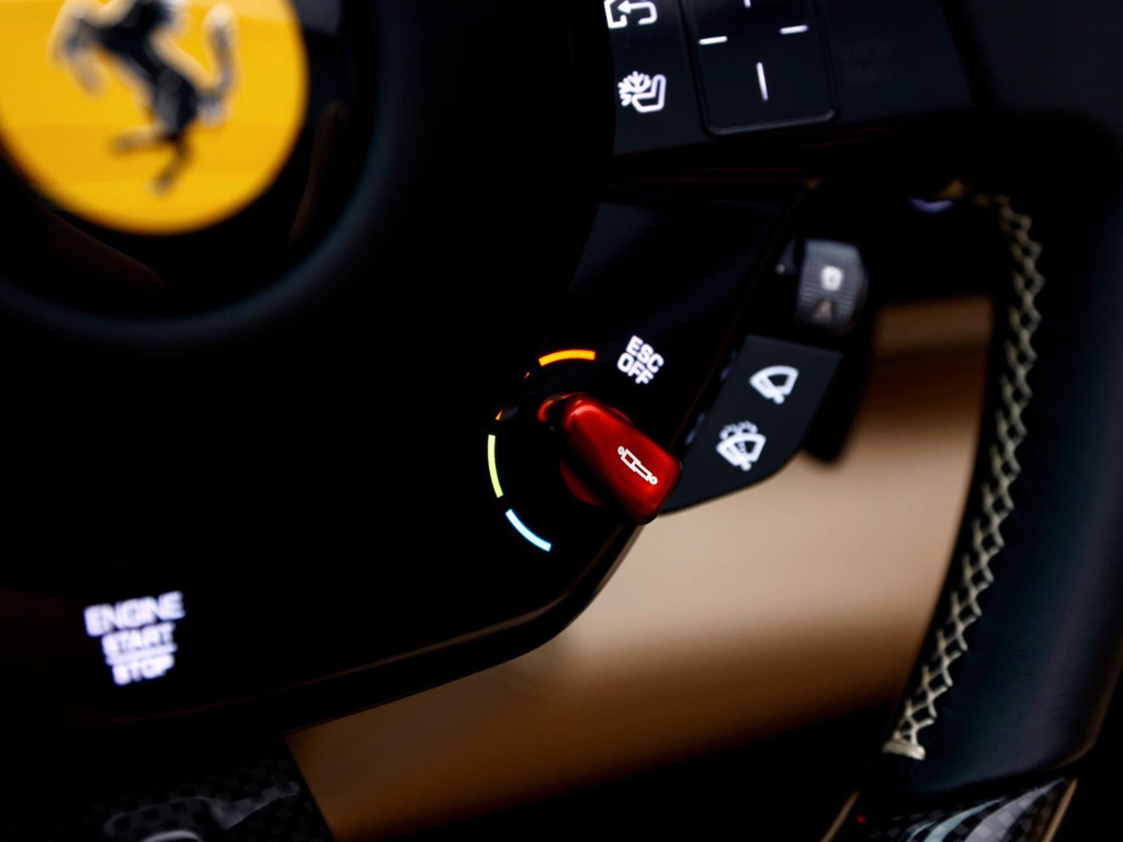 Ferrari 296 GTS