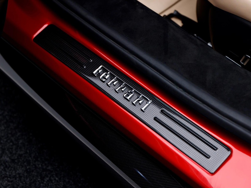 Ferrari 296 GTS