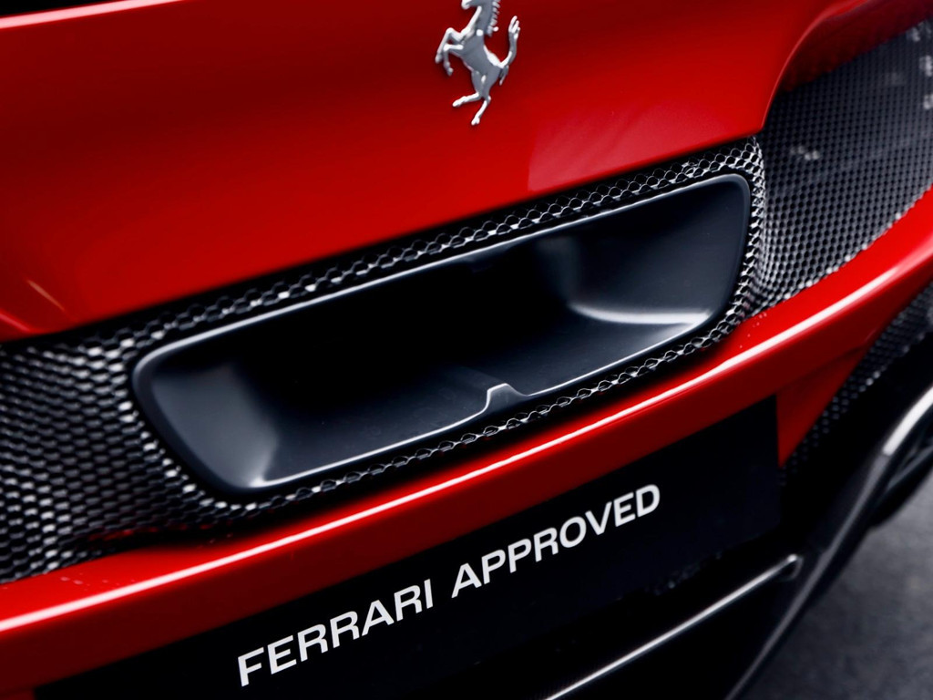 Ferrari 296 GTS
