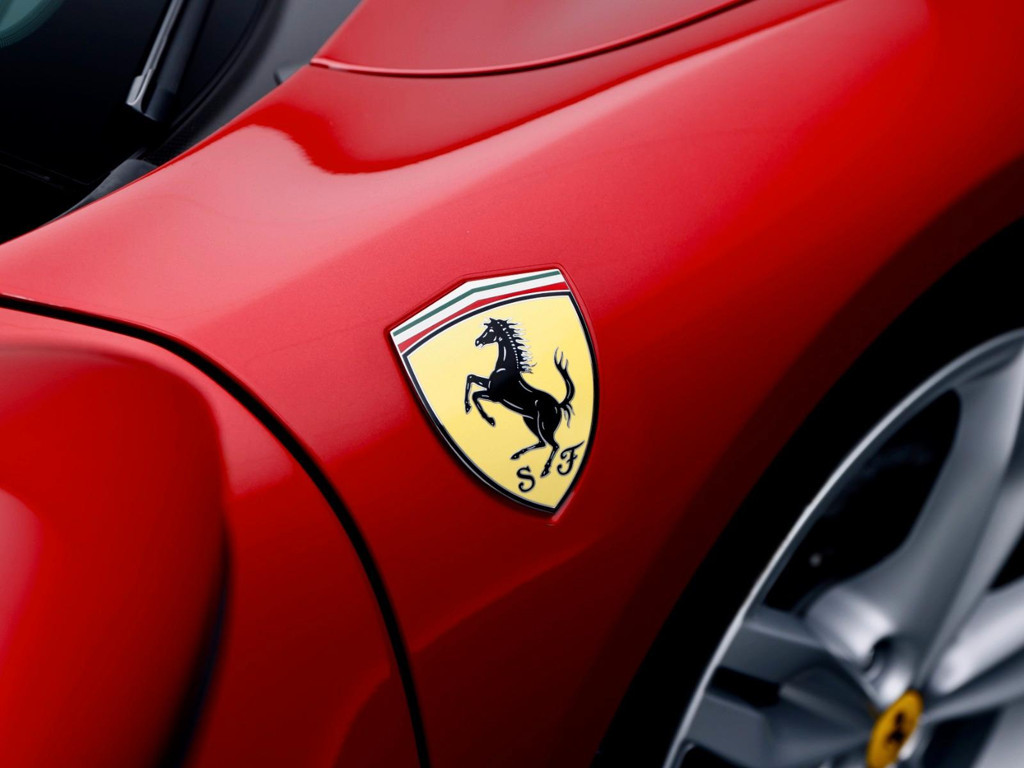 Ferrari 296 GTS