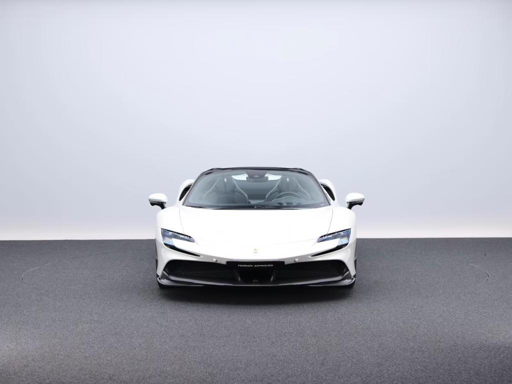Ferrari SF90