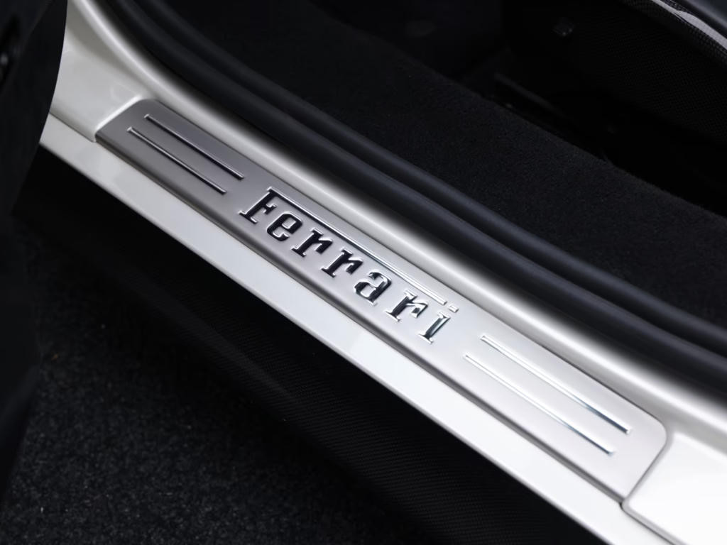 Ferrari SF90