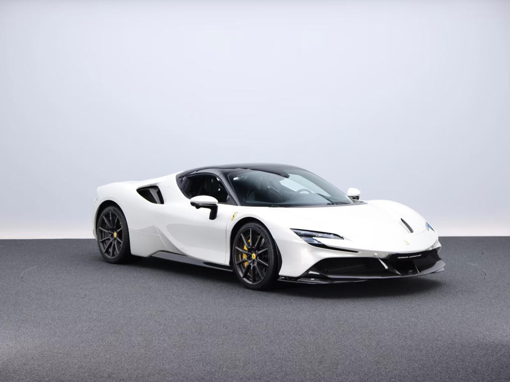 Ferrari SF90