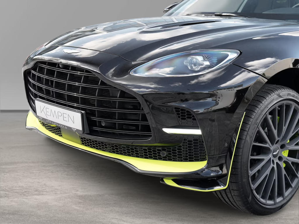 Aston Martin DBX