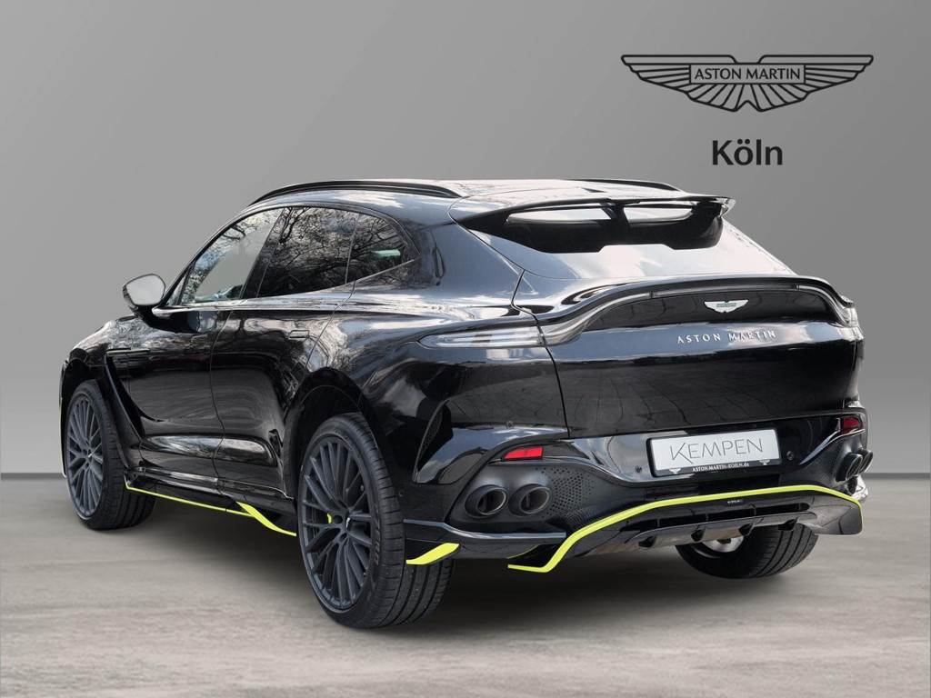 Aston Martin DBX