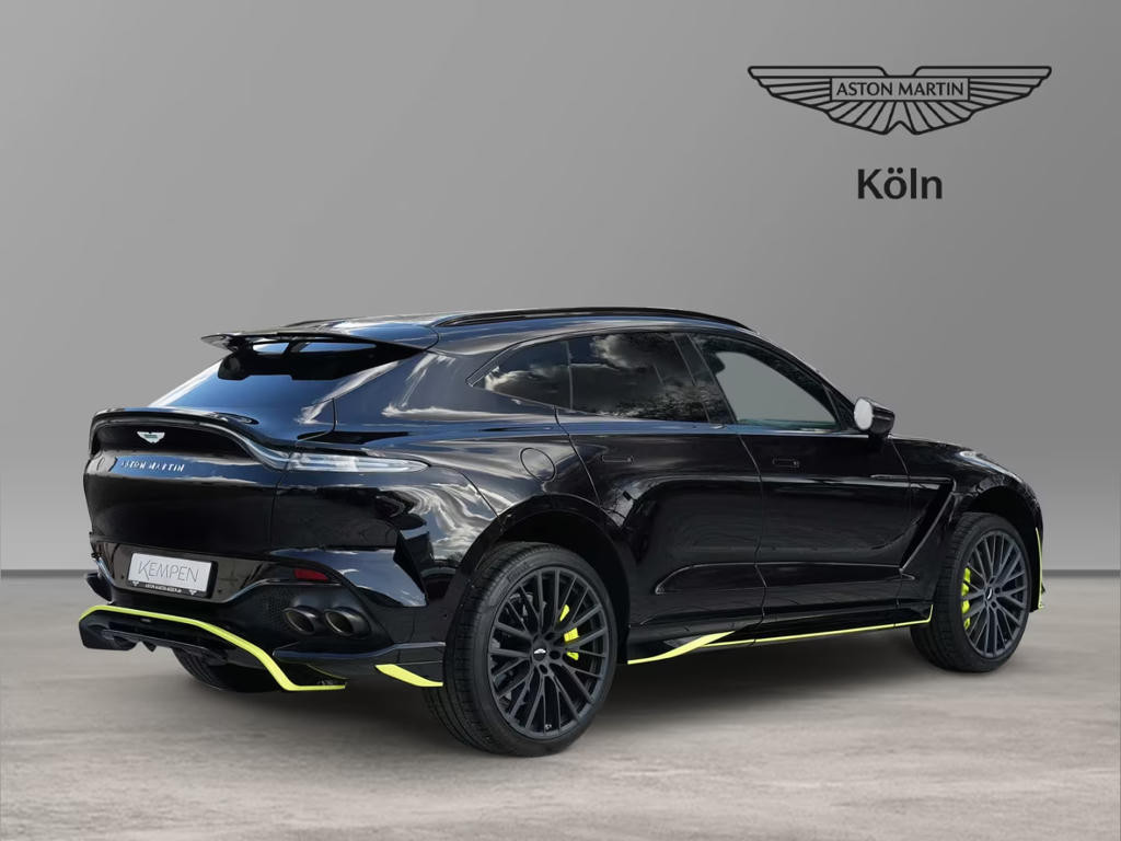 Aston Martin DBX