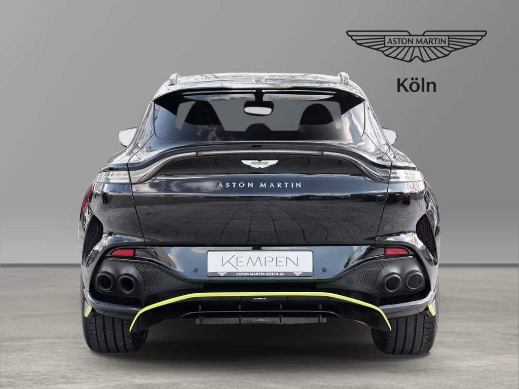 Aston Martin DBX