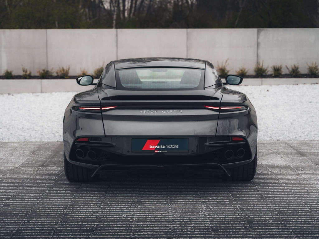 Aston Martin DBS
