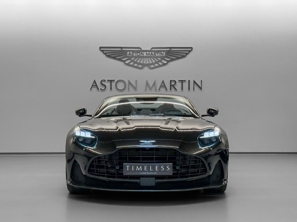 Aston Martin DB12