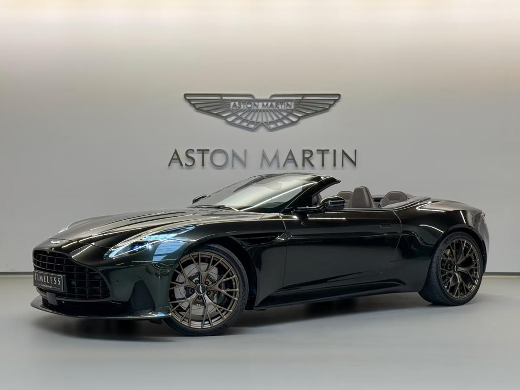Aston Martin DB12