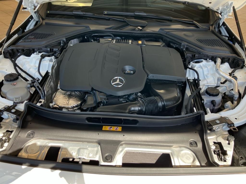 Mercedes-Benz E-Klasse E 220 AVANTGARDE E 220 d Sedan