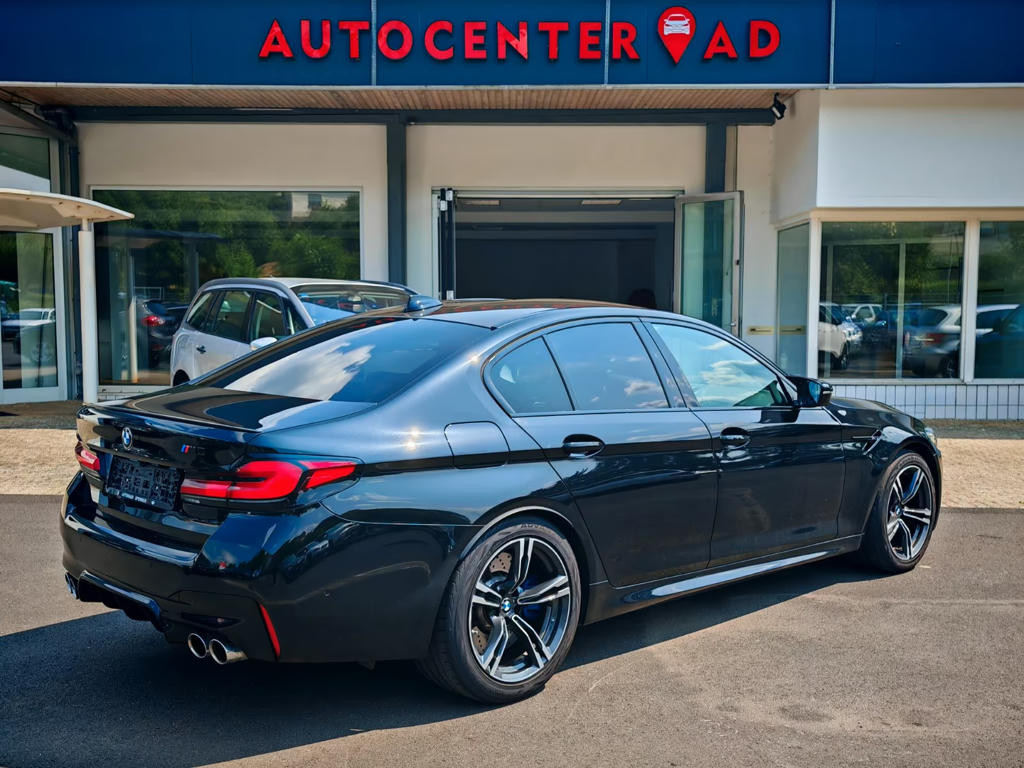 BMW M5