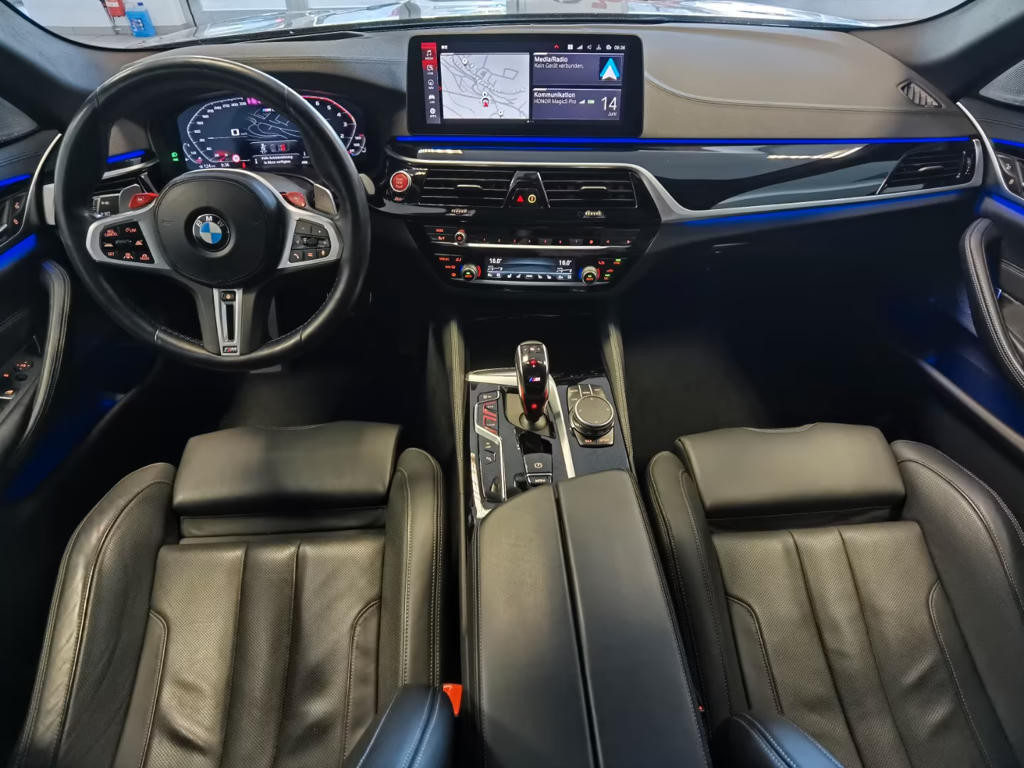 BMW M5