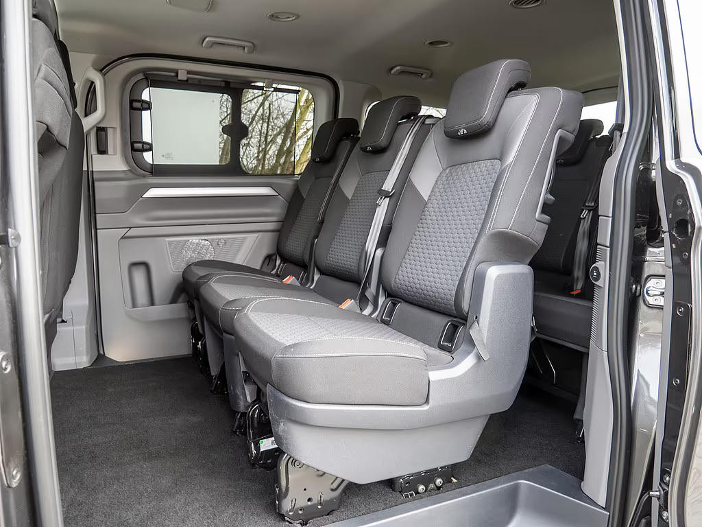 Volkswagen Caravelle