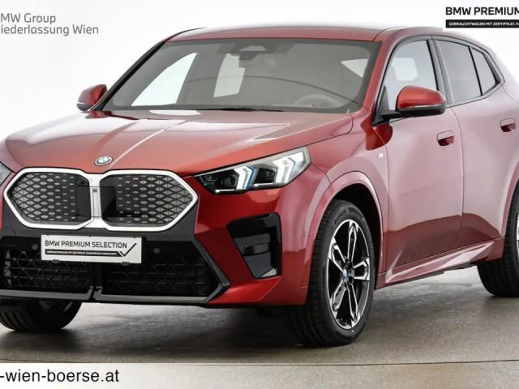 BMW iX2 eDrive20