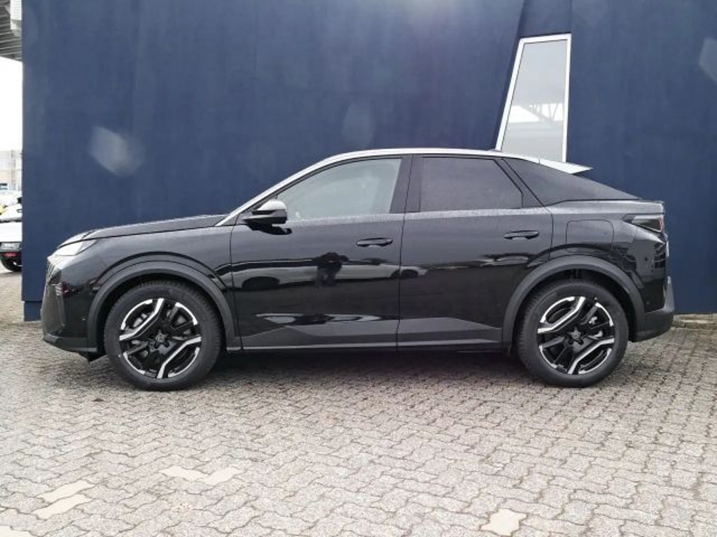 Peugeot E-3008