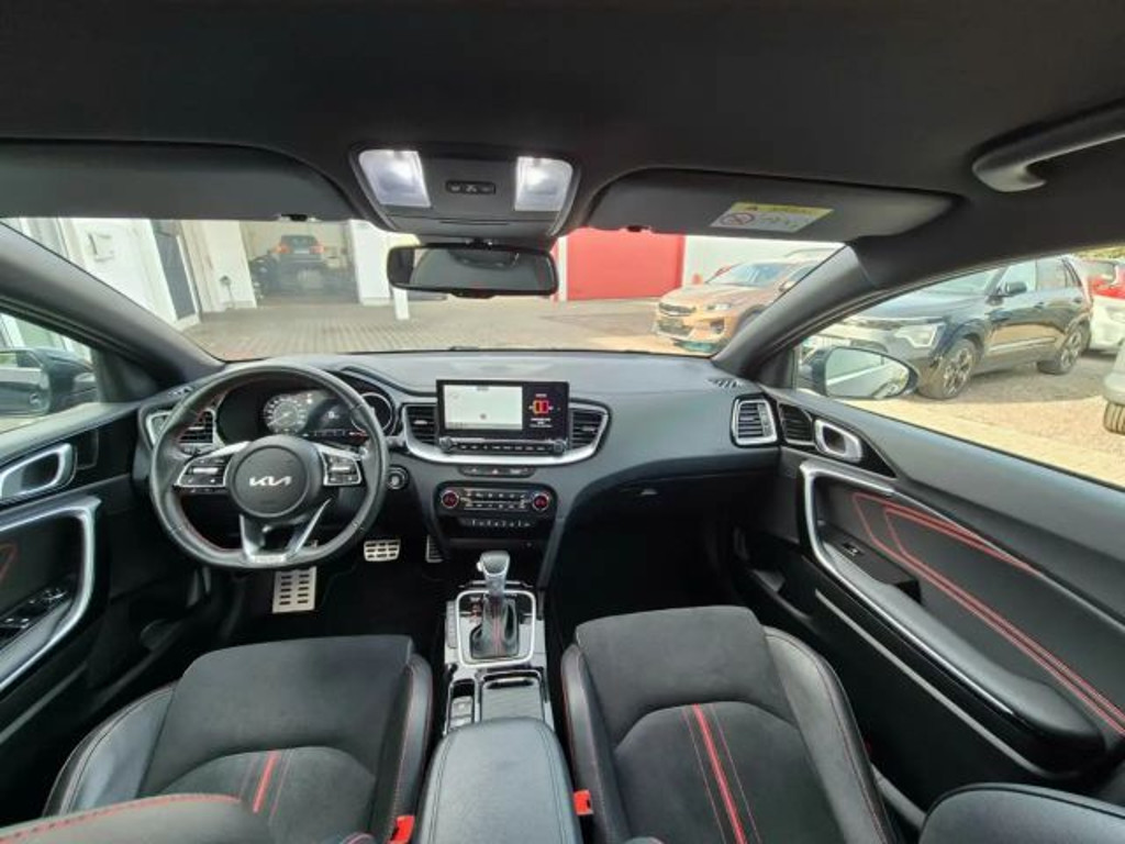 Kia ProCeed