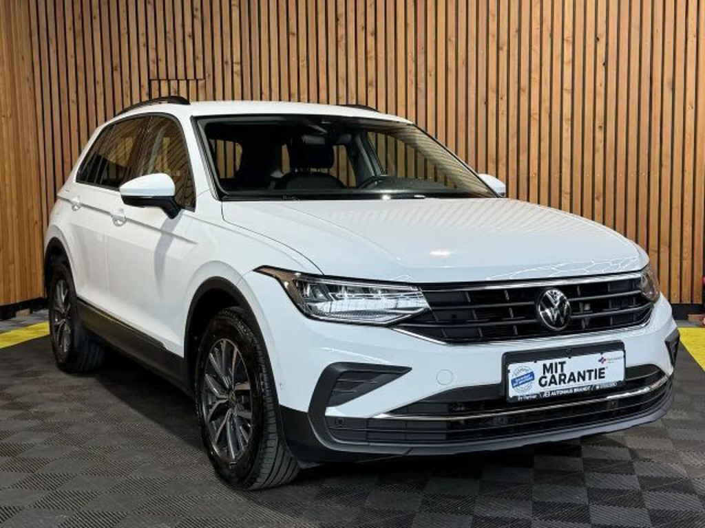 Volkswagen Tiguan DSG Life