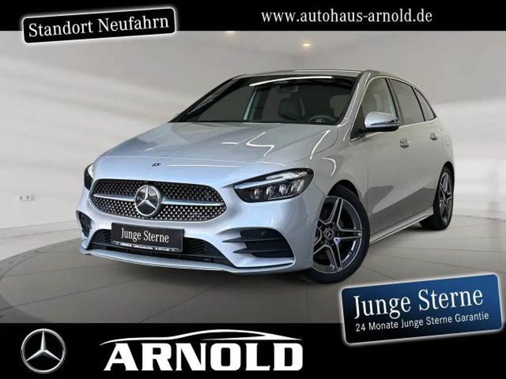Mercedes-Benz B-Klasse B 220 4MATIC AMG Line Sedan