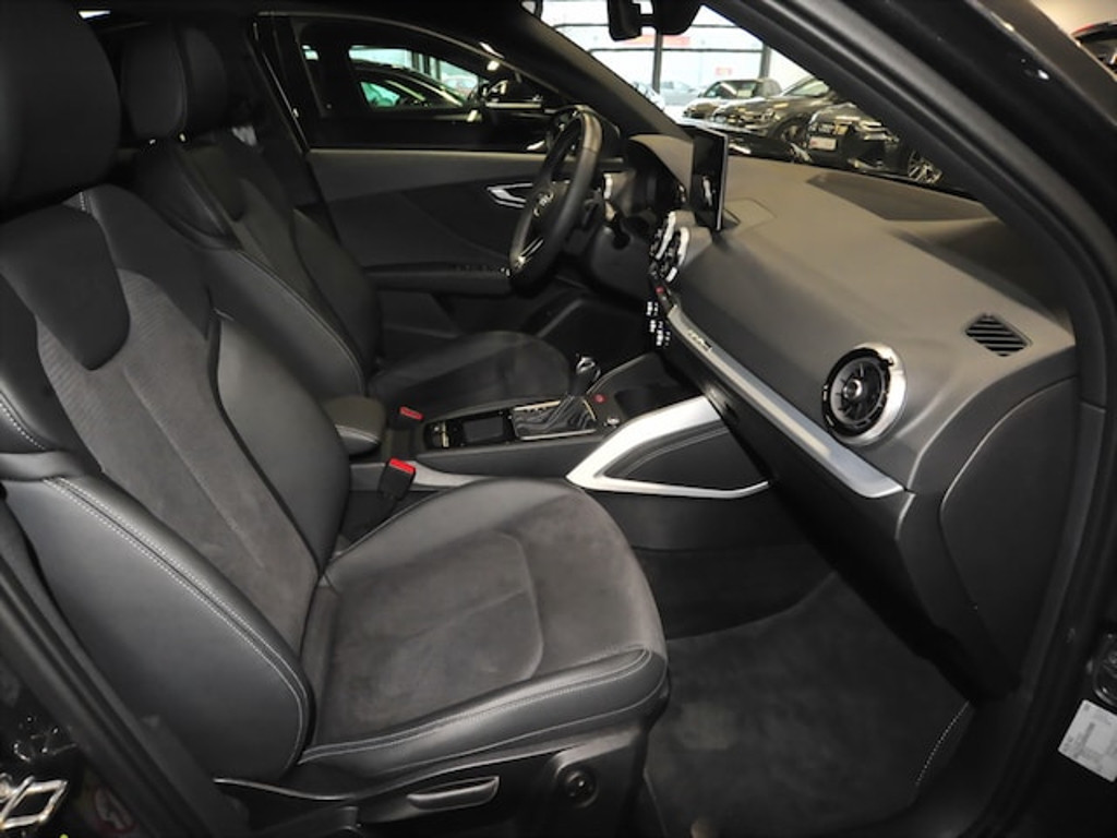 Audi SQ2