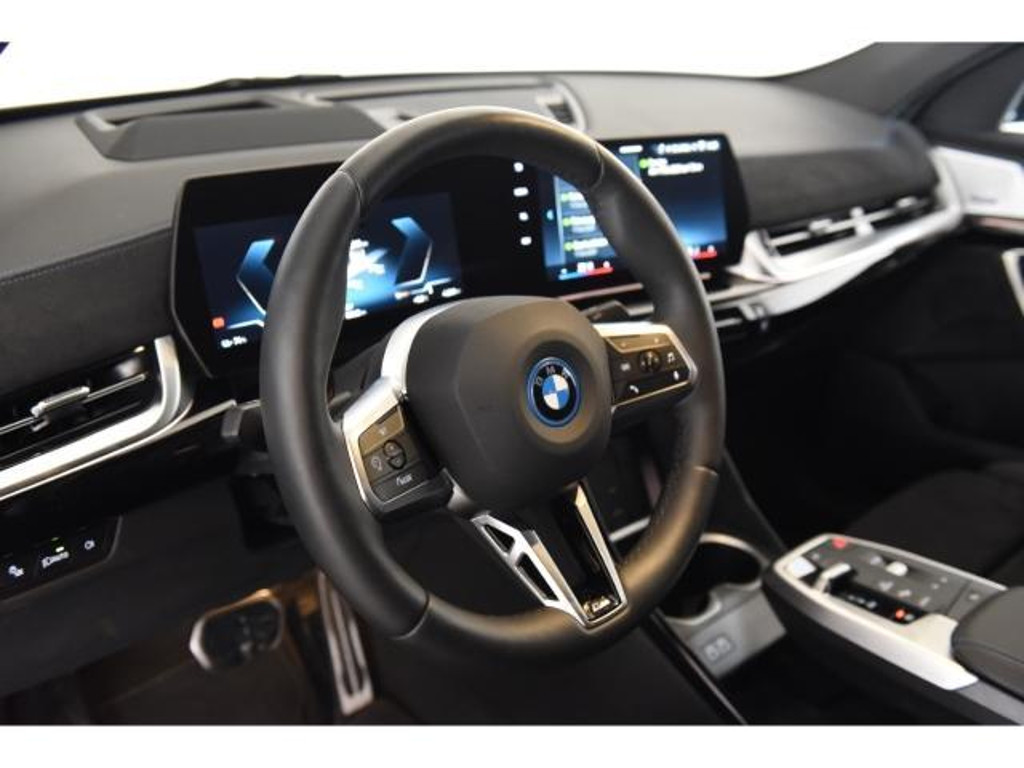 BMW iX2