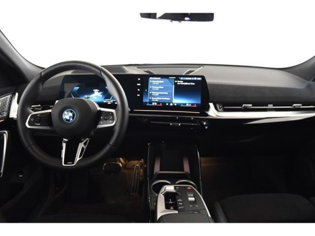BMW iX2