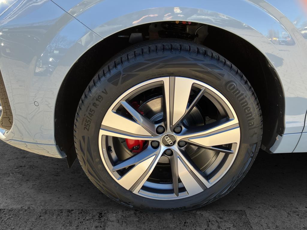 Audi Q3 S-Line S-Tronic