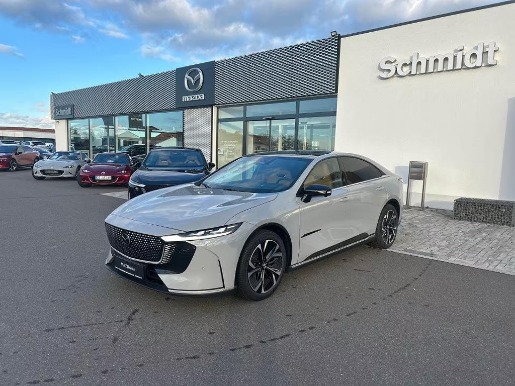 Mazda 6e