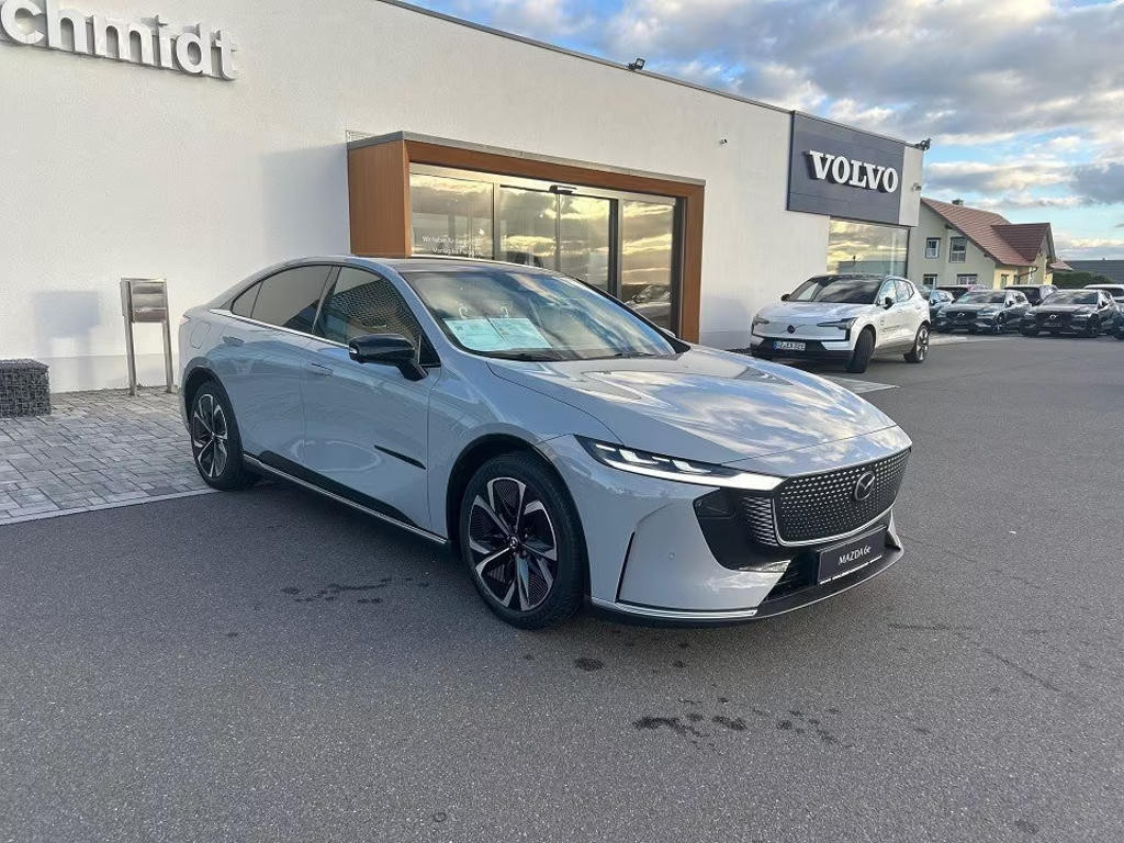 Mazda 6e