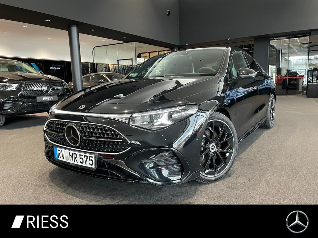 Mercedes-Benz CLA-Klasse CLA 200 AMG Line Sedan