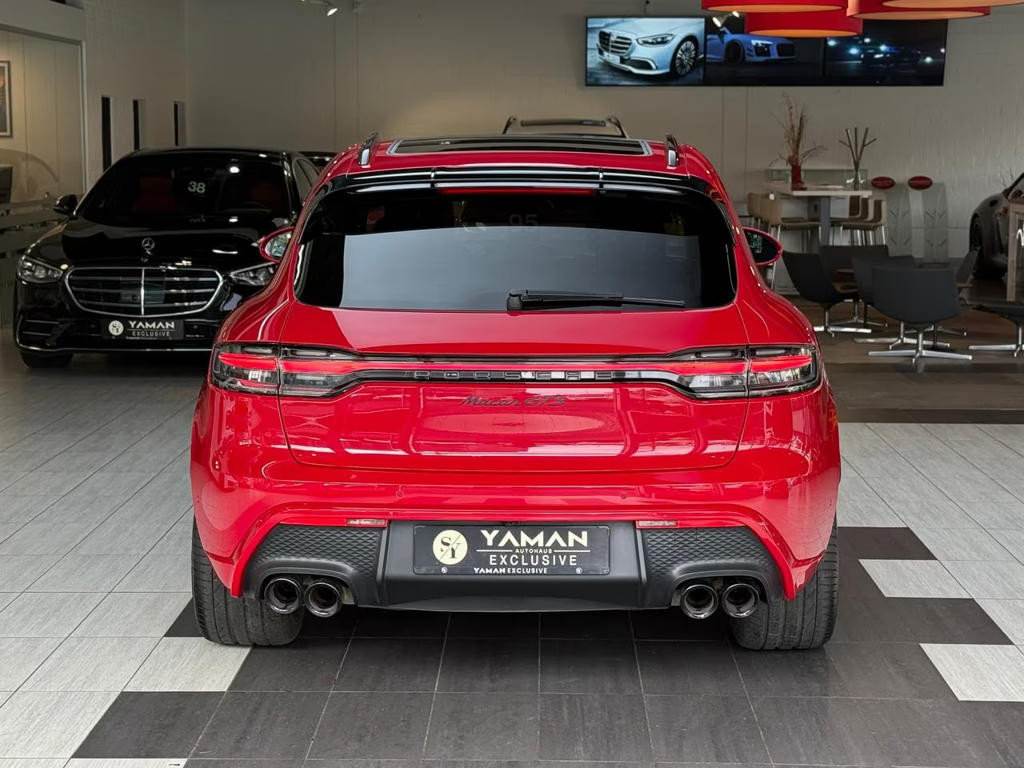 Porsche Macan