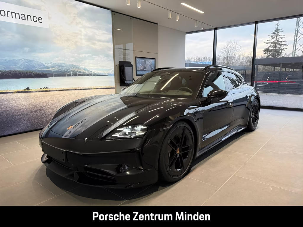 Porsche Taycan Sport Turismo Black Edition