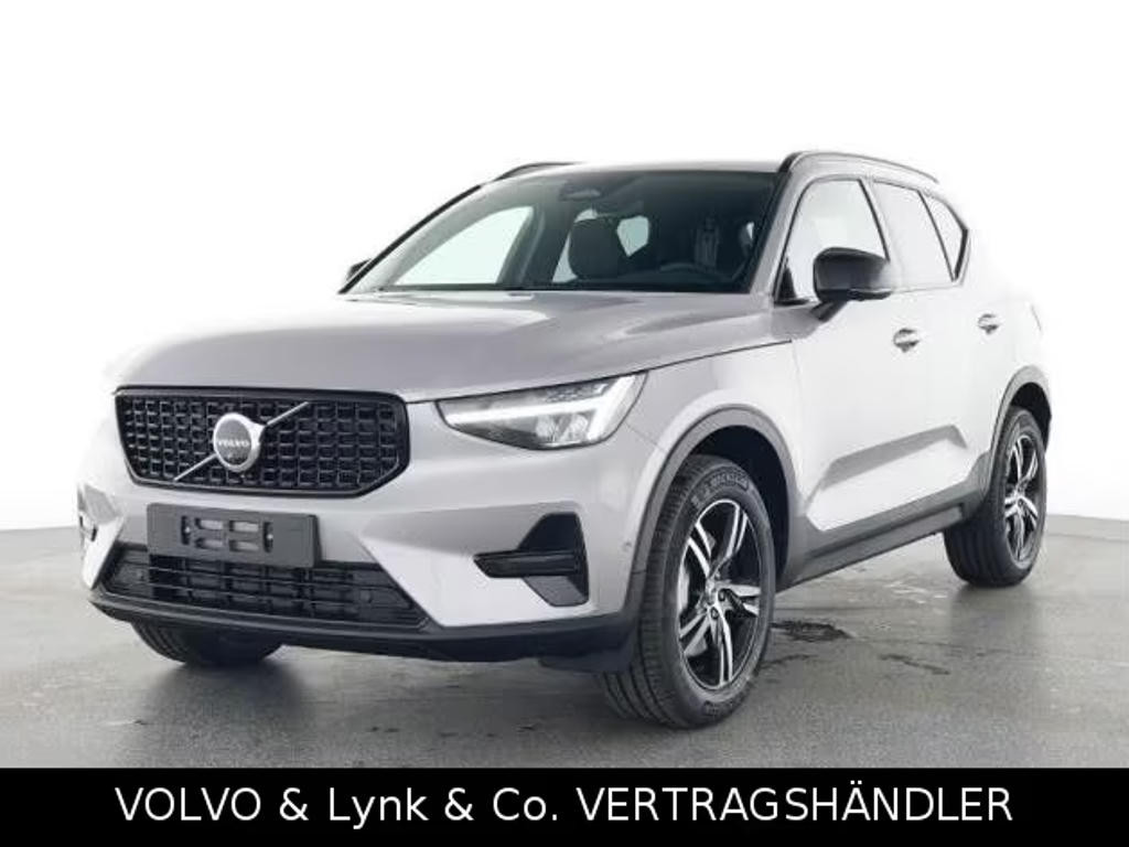 Volvo XC40 Plus Dark