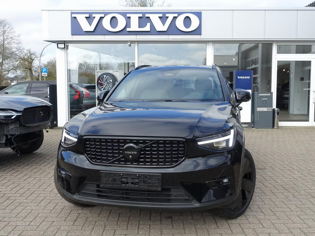 Volvo XC40 Plus