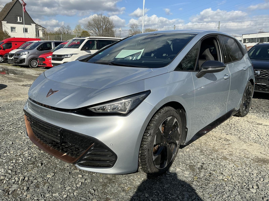 Cupra Born Below Zero Navi LED SHZ ACC 62 kWh R.Cam