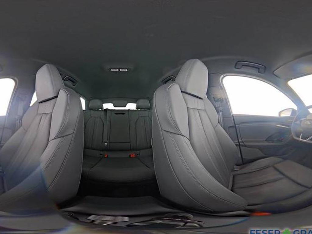 Audi SQ6 e-tron