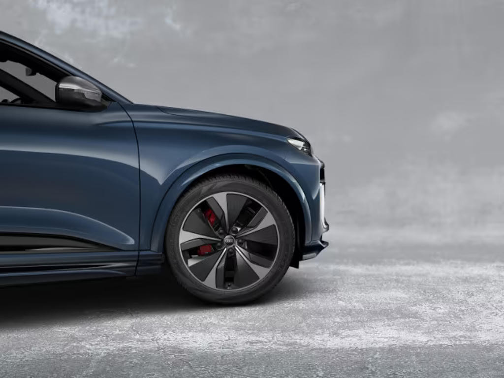 Audi SQ6 e-tron