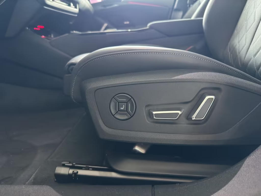 Audi S6 e-tron