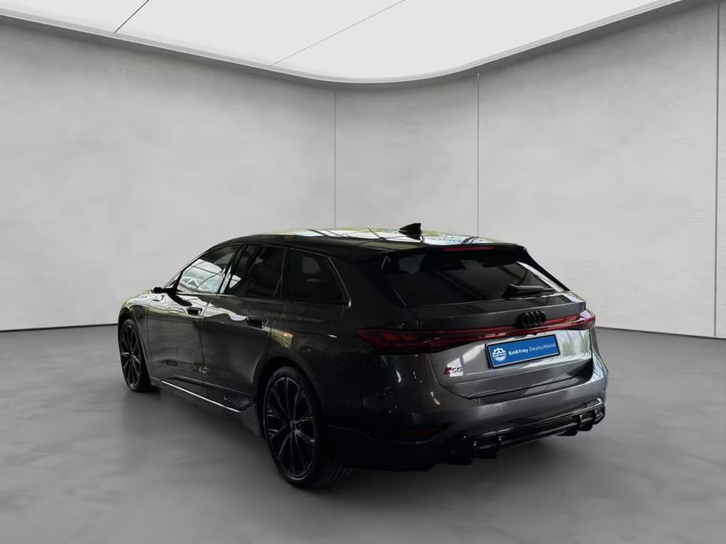 Audi S6 e-tron