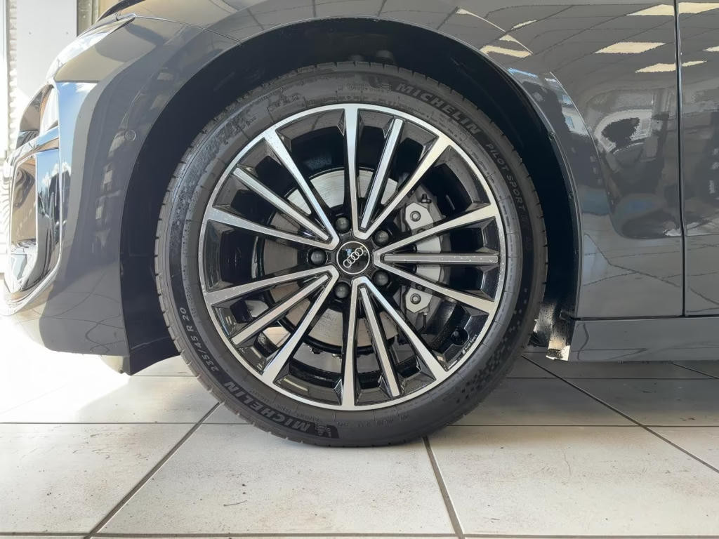 Audi A6 e-tron Avant Quattro S-Line