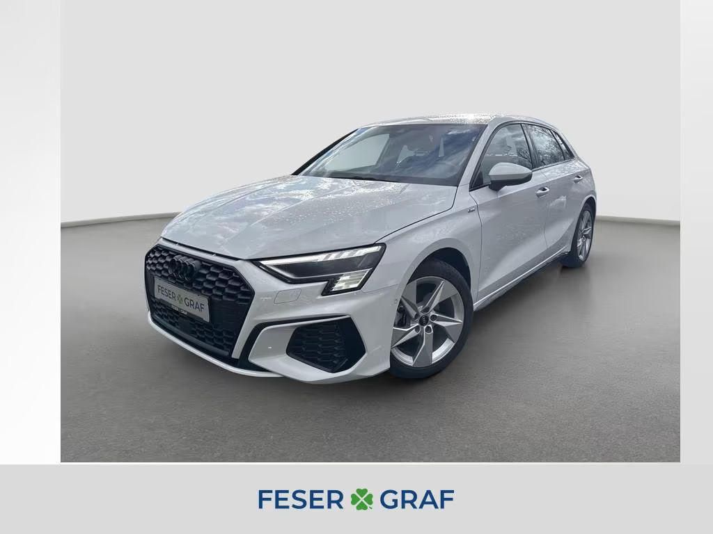 Audi A3 Sportback Sedan S-Line 35 TFSI