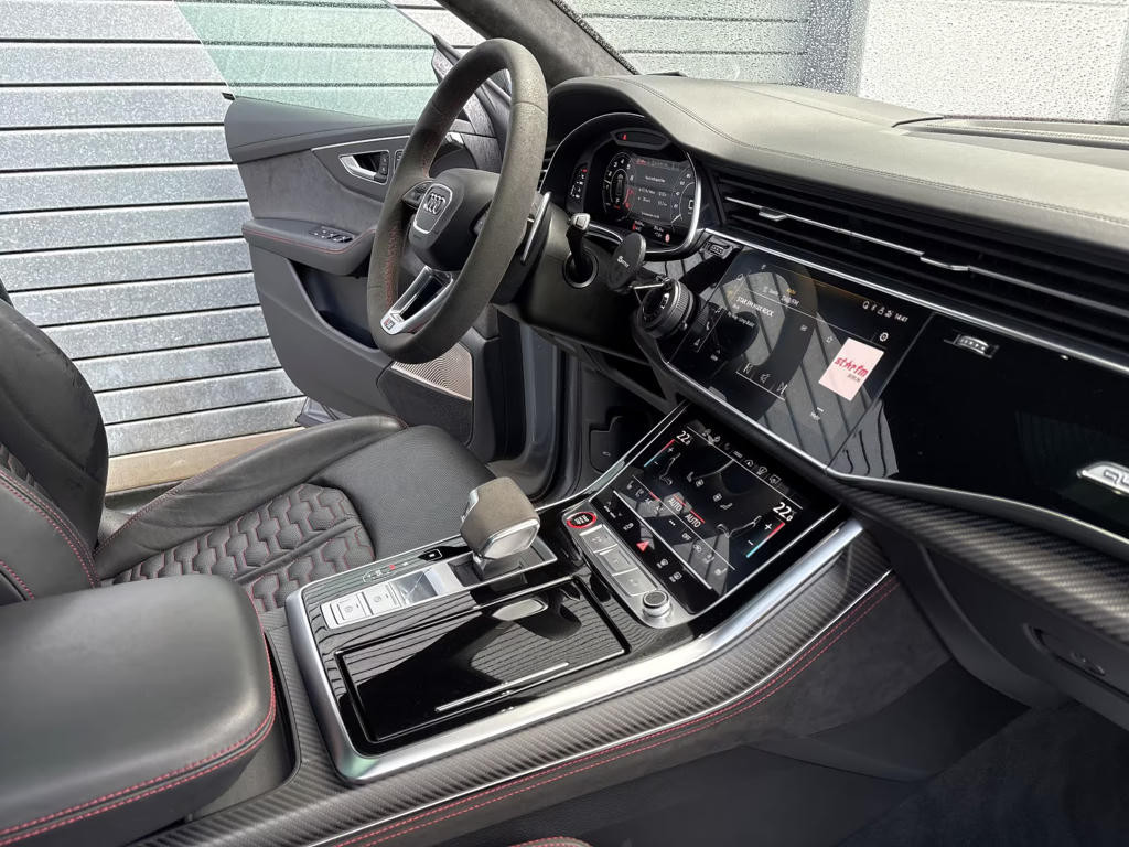 Audi RS Q8
