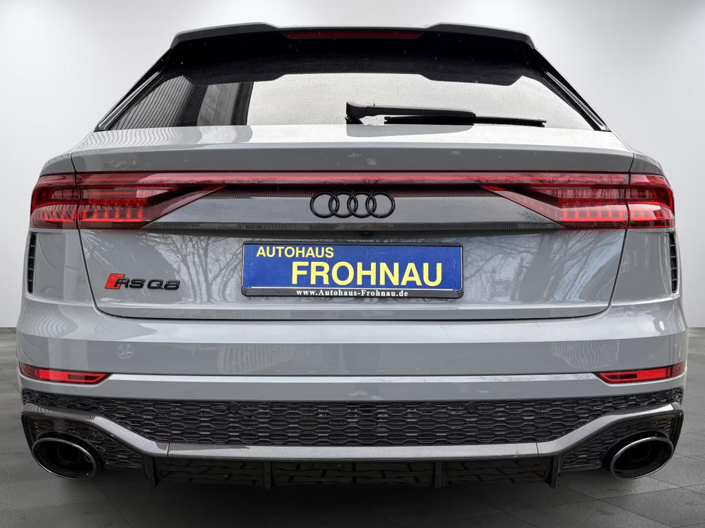 Audi RS Q8