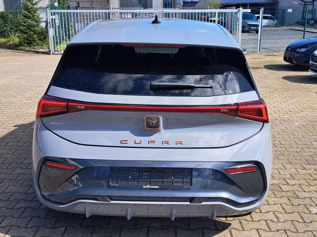 Cupra Born