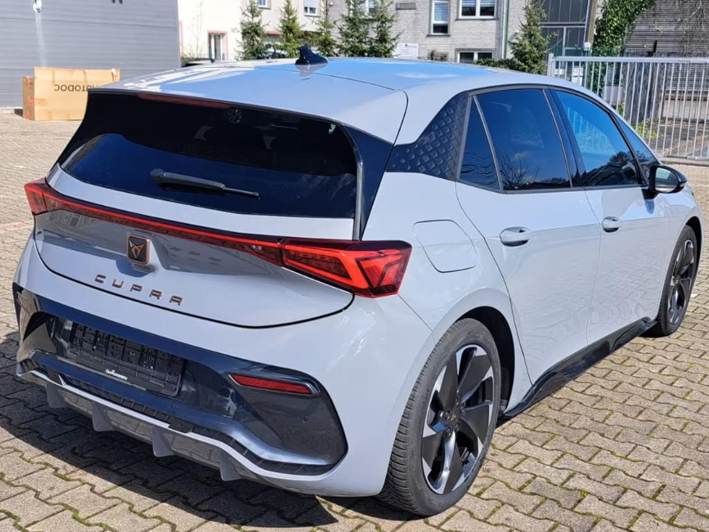 Cupra Born