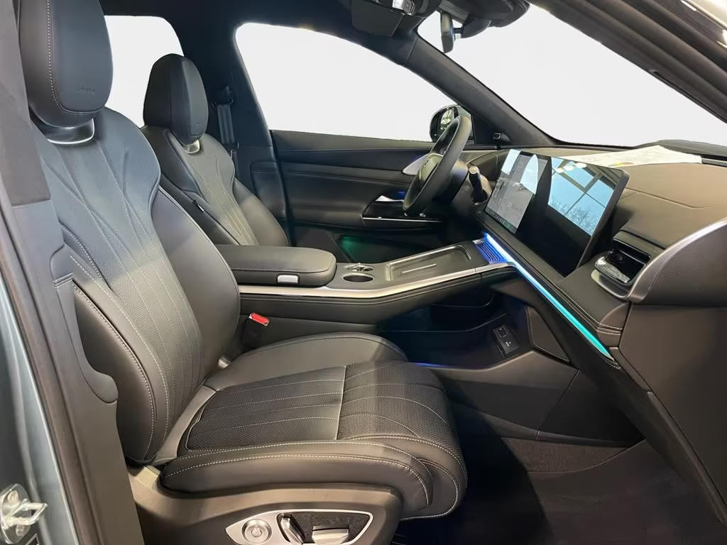 Xpeng G9